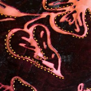 Scarves in sorted colors and material